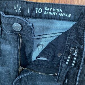 Gap Sky High Skinny Jeans Size 10